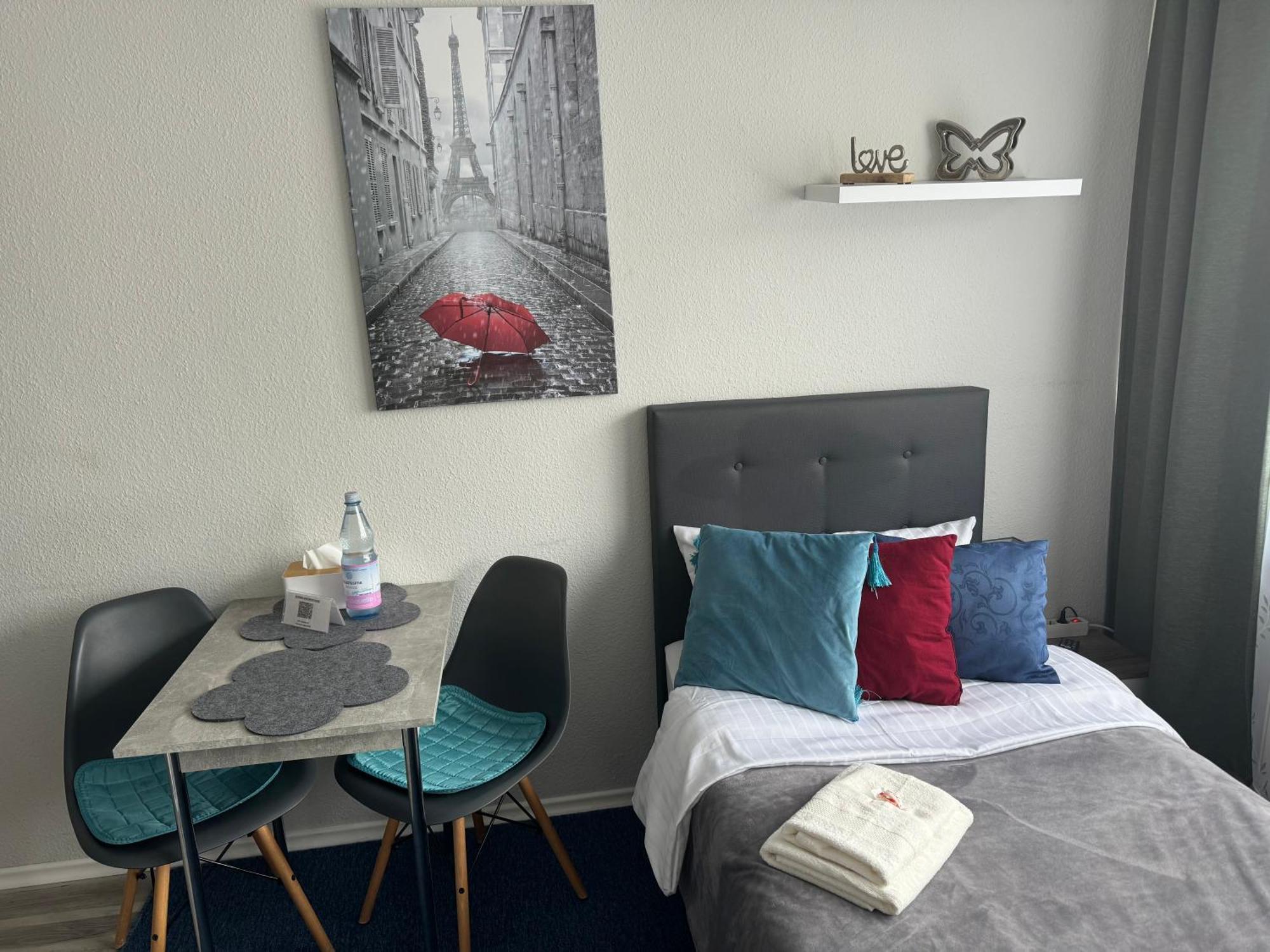 Business Appartement ماينتس المظهر الخارجي الصورة